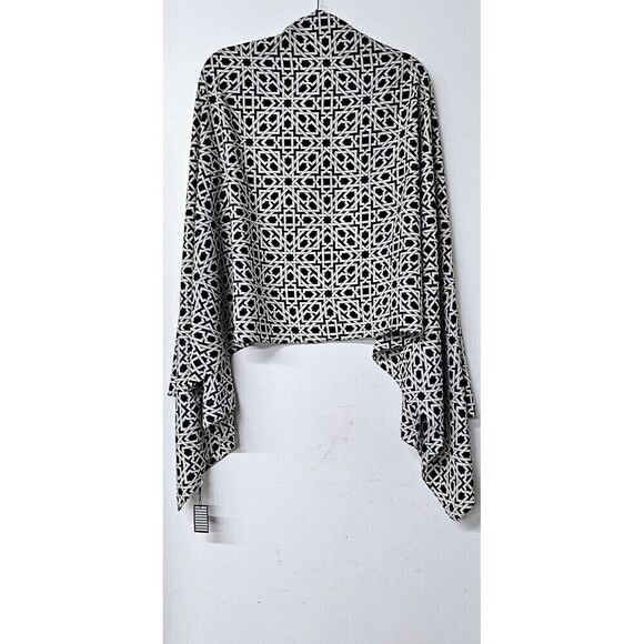 Geometric Pattern Large Rectangular Scarf Shawl 71"x27" - Picture 1 of 3